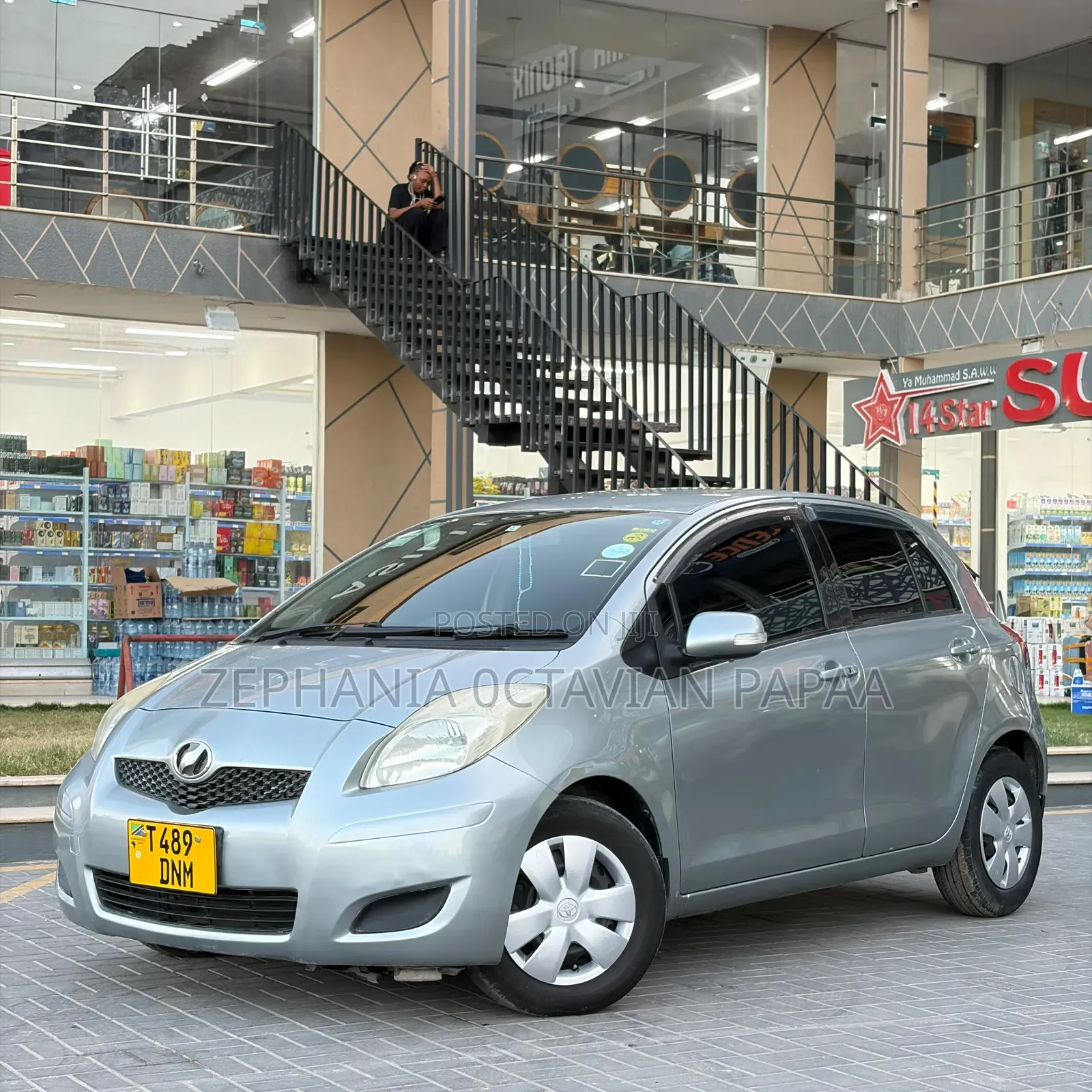 Toyota Alphard 2008 Silver