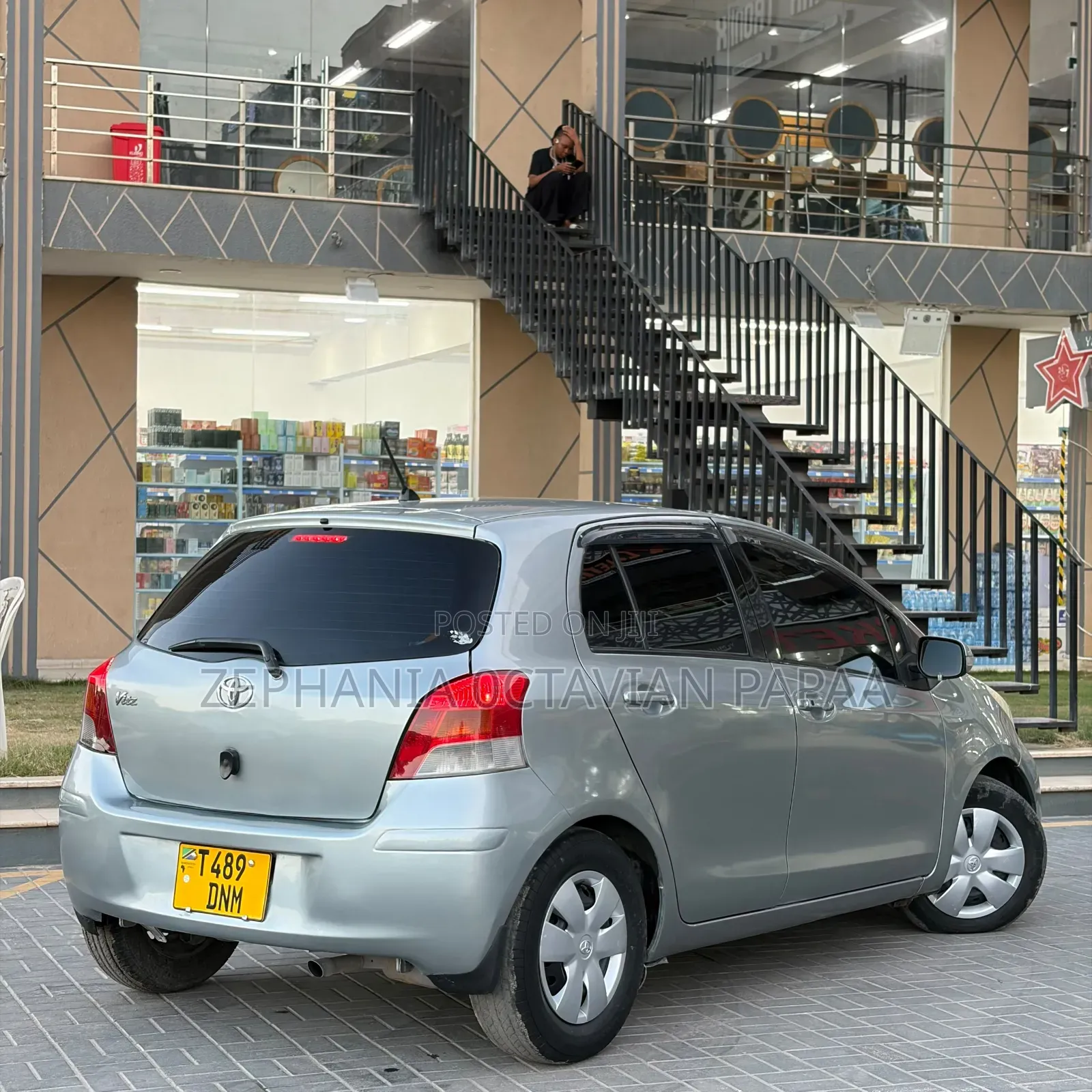 Toyota Alphard 2008 Silver