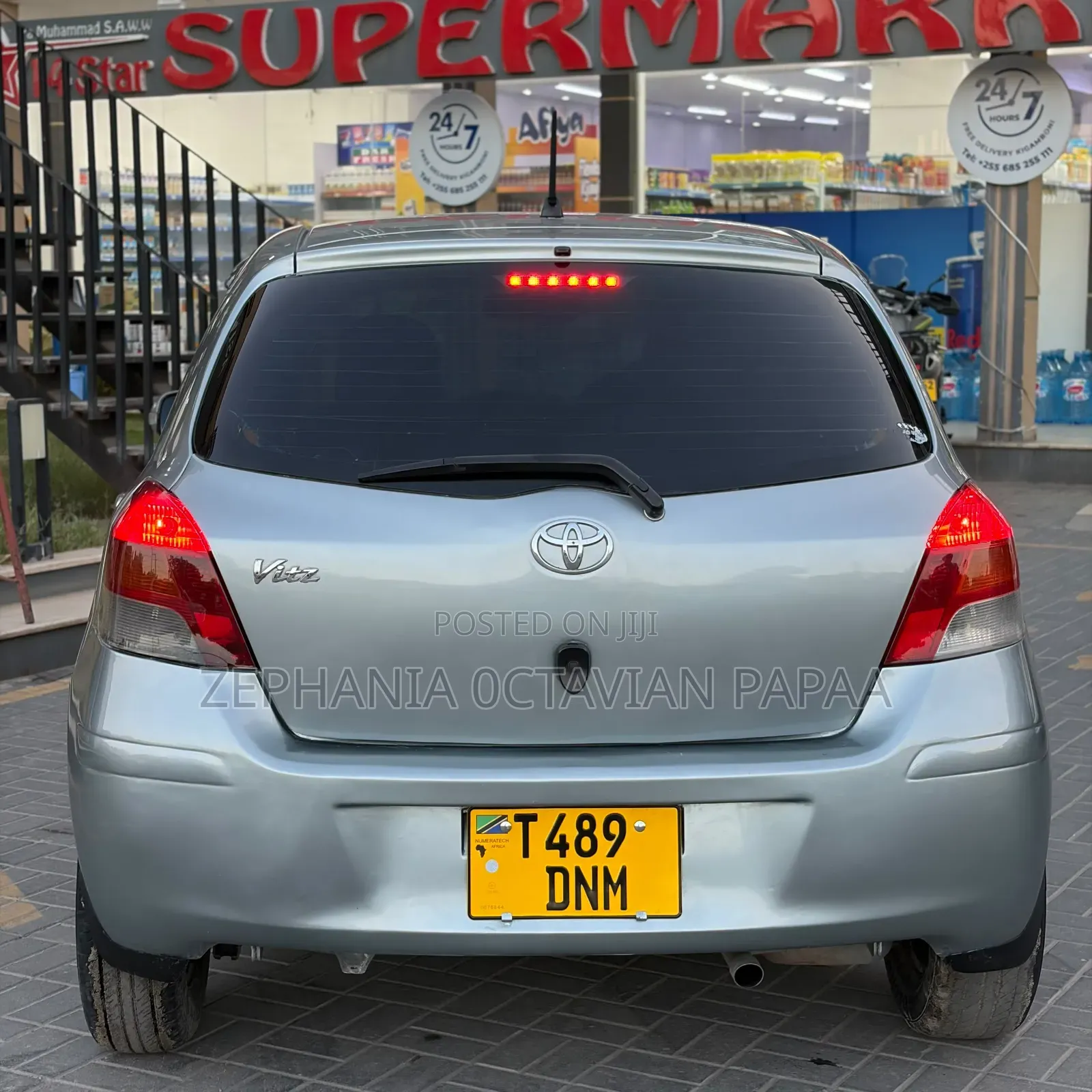 Toyota Alphard 2008 Silver