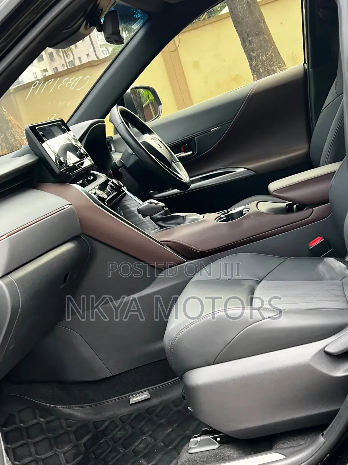 Toyota Harrier 2022 Black