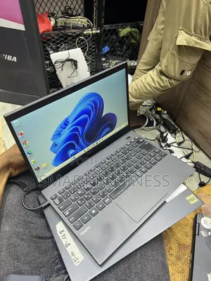 New Laptop NEC N22A 8GB Intel Core i5 SSD 256GB