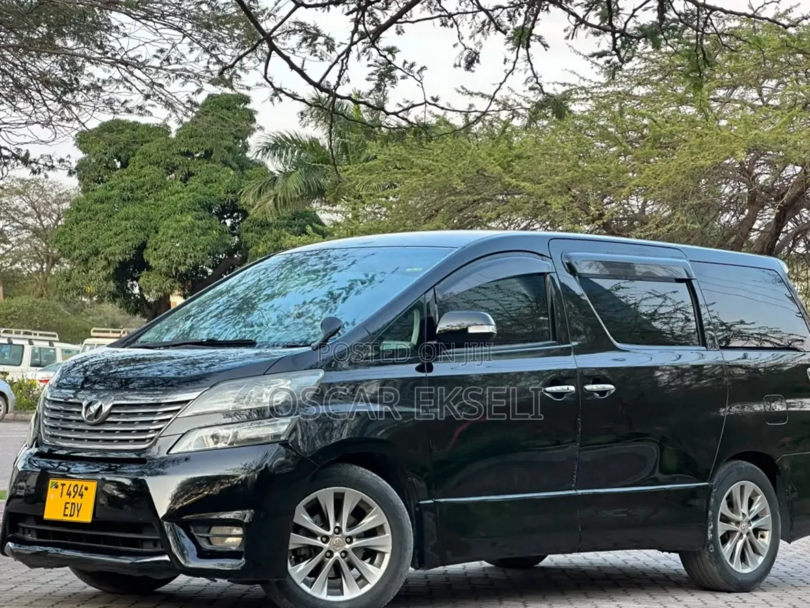 Toyota Vellfire 2009 Black