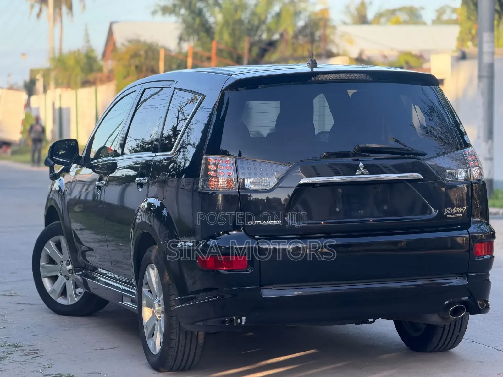 Mitsubishi Outlander 2010 Black