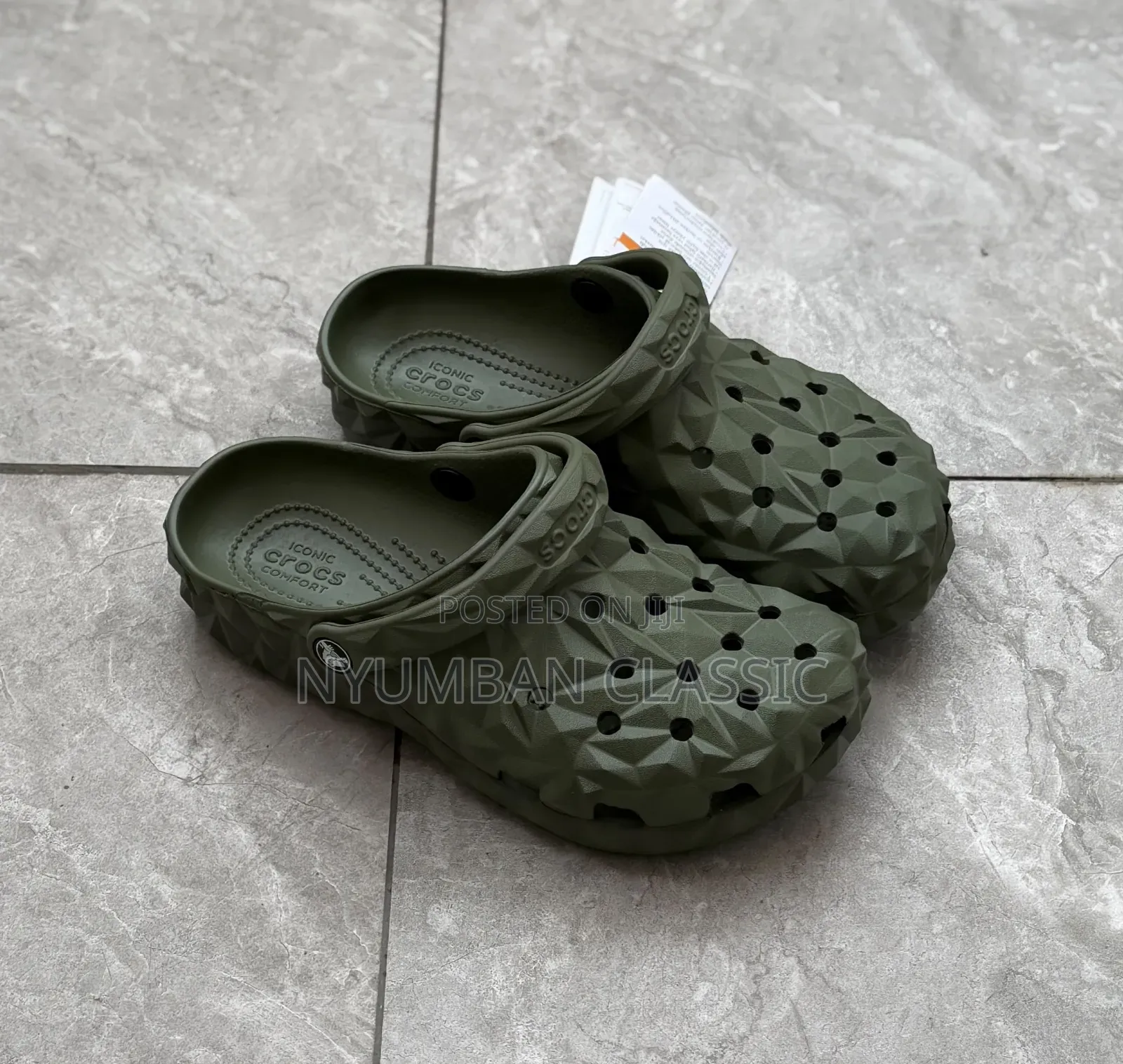Crocs Classic Geometric Clog