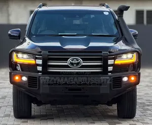Toyota Land Cruiser LC300 2024 Teal