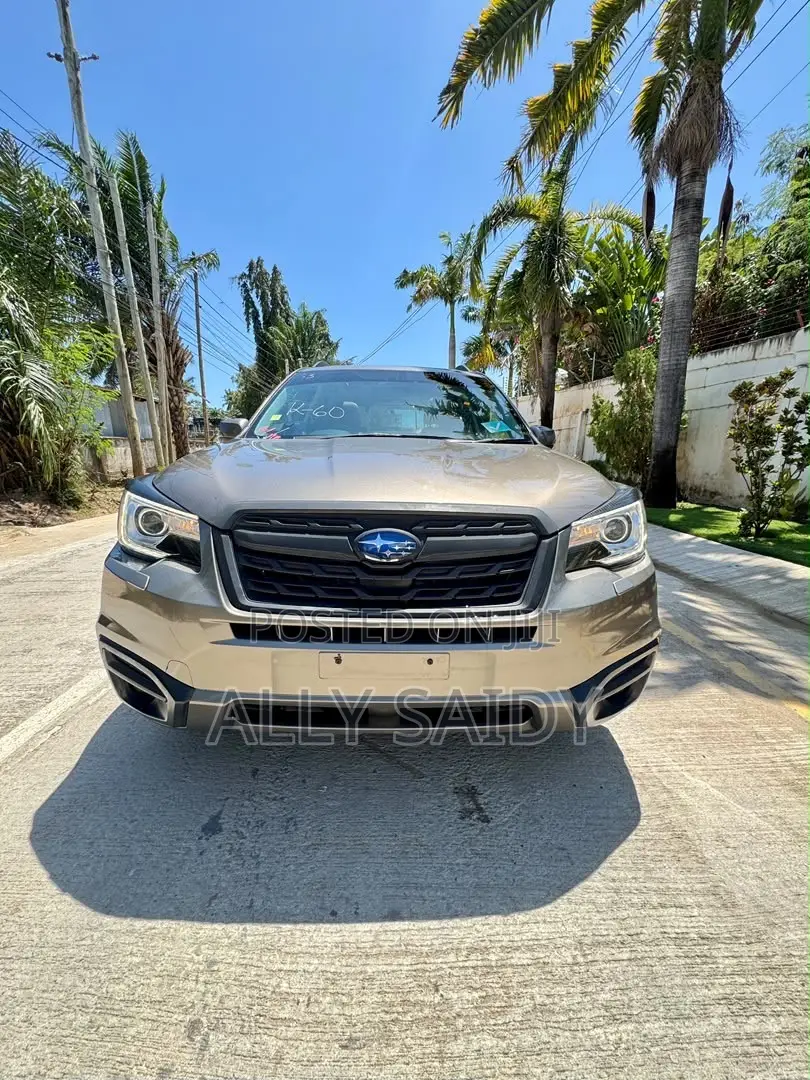 Subaru Forester 2.0XT Premium AWD 2016 Gray