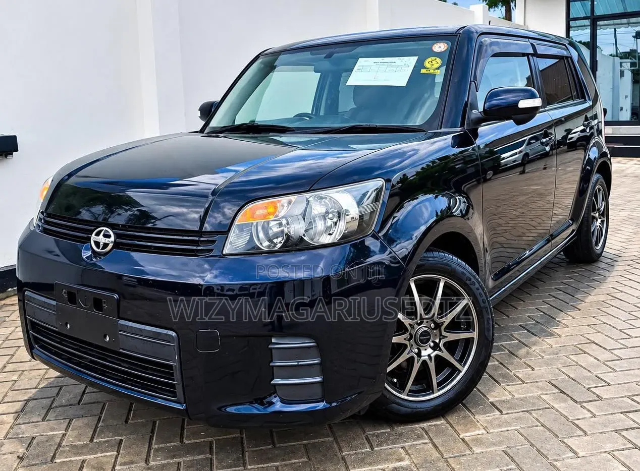 Toyota Corolla Rumion Hatchback 1.5 FWD 2009 Blue