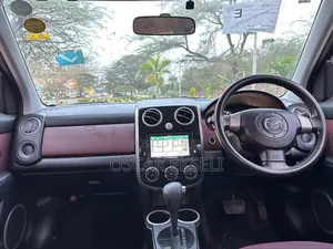 Mazda Verisa 2008 Maroon