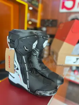 Scoyco R3 Racing Boots - New Arrival