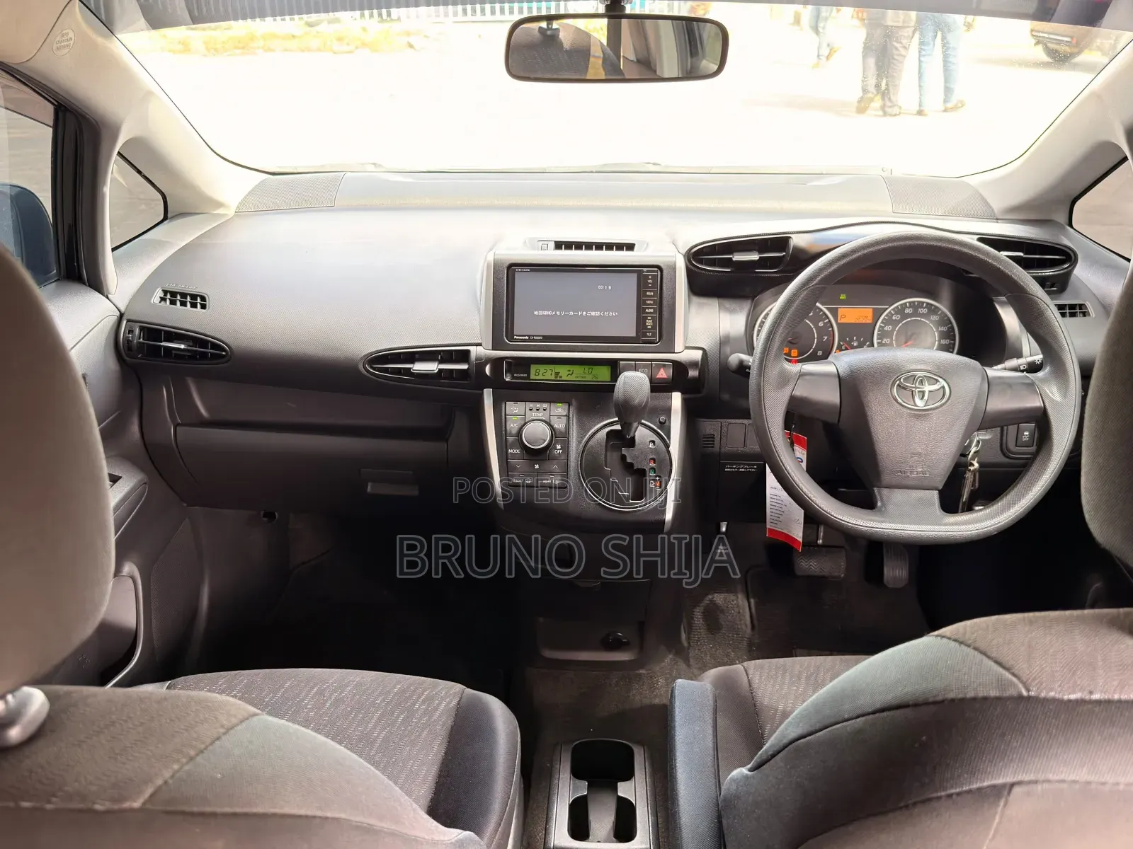 Toyota Wish 2010 Black