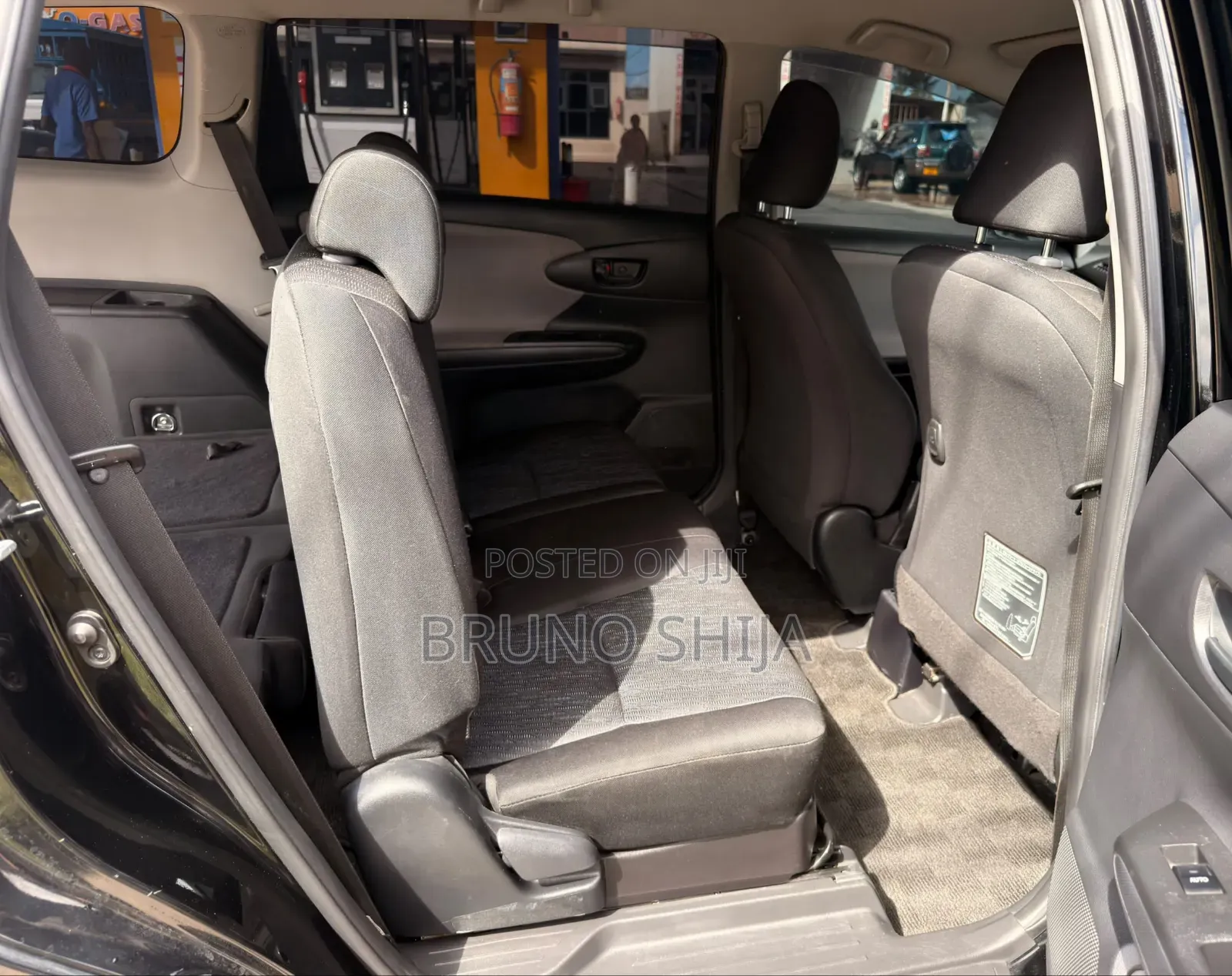 Toyota Wish 2010 Black