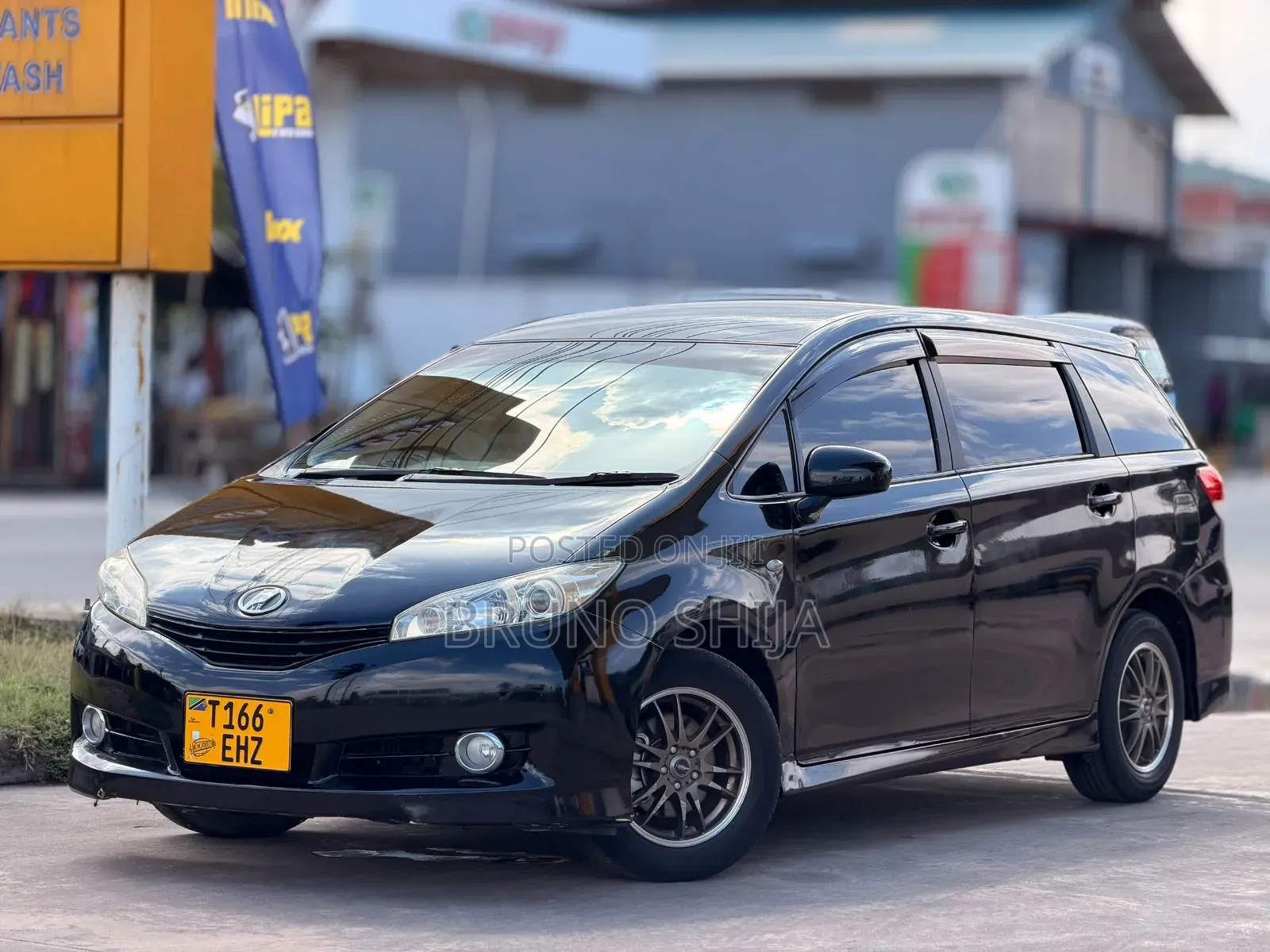 Toyota Wish 2010 Black