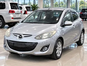 Mazda Demio 2011 Silver