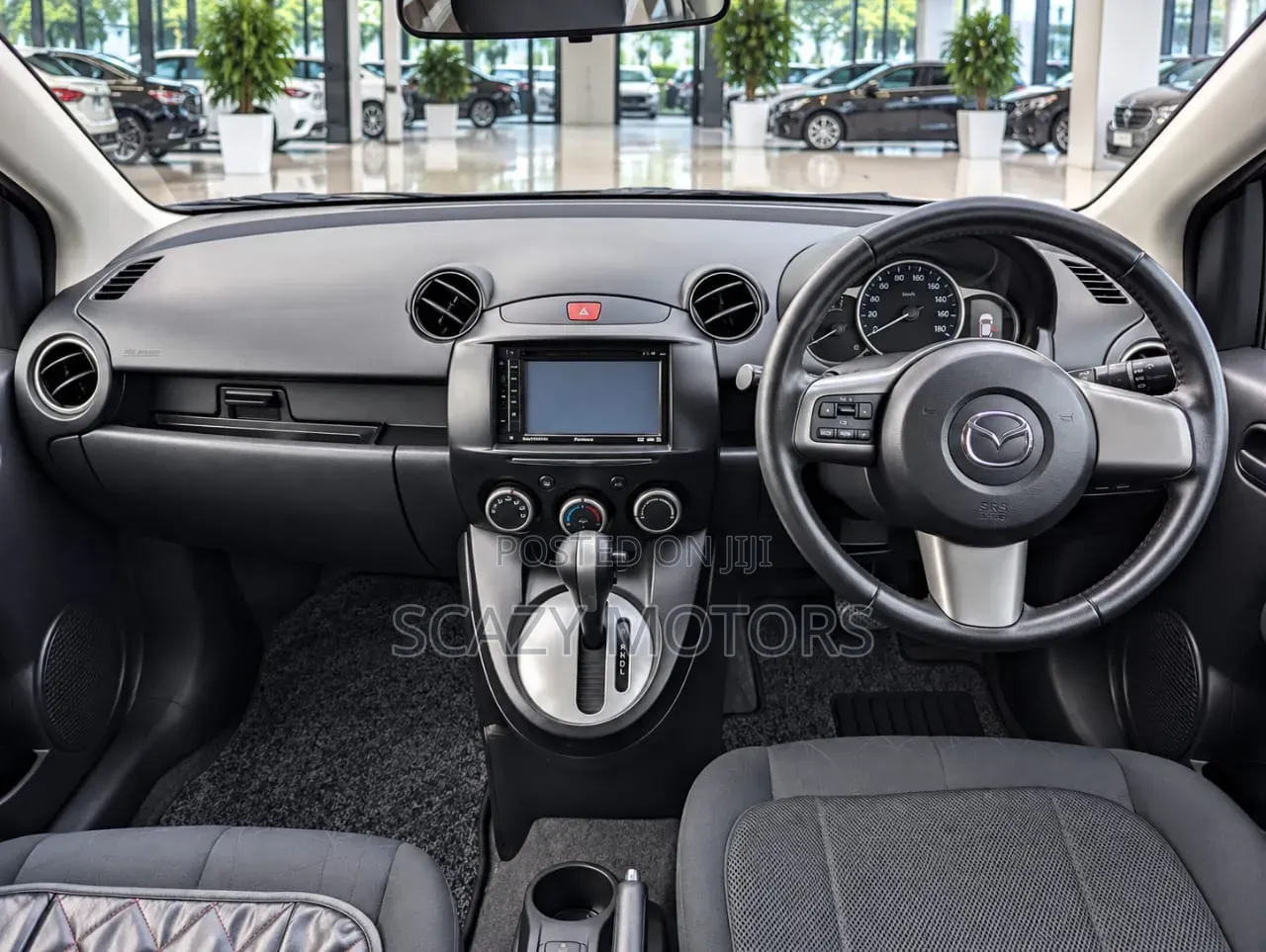 Mazda Demio 2011 Silver