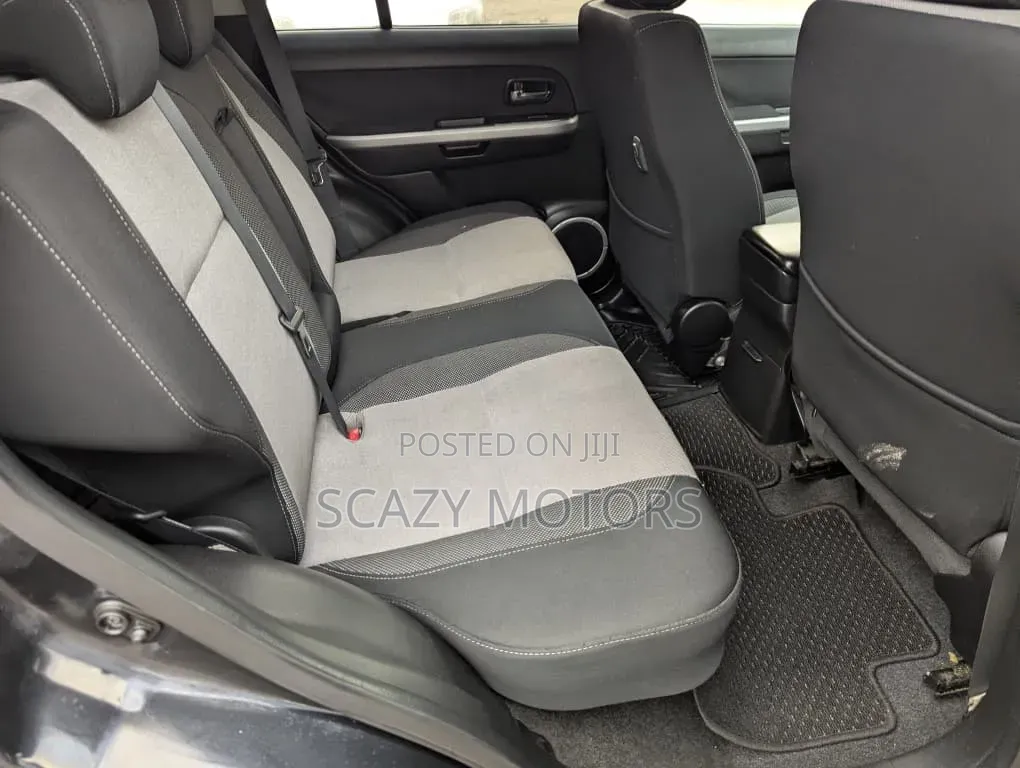 Suzuki Escudo 2005 Black