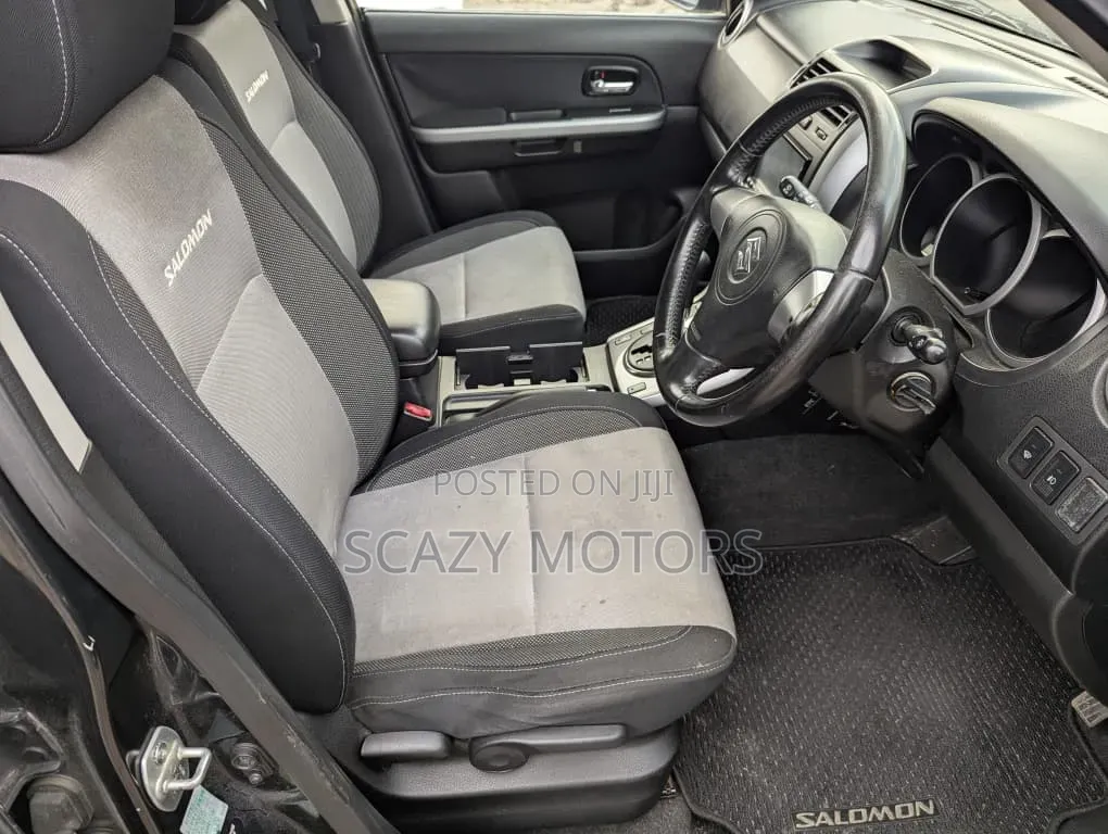 Suzuki Escudo 2005 Black