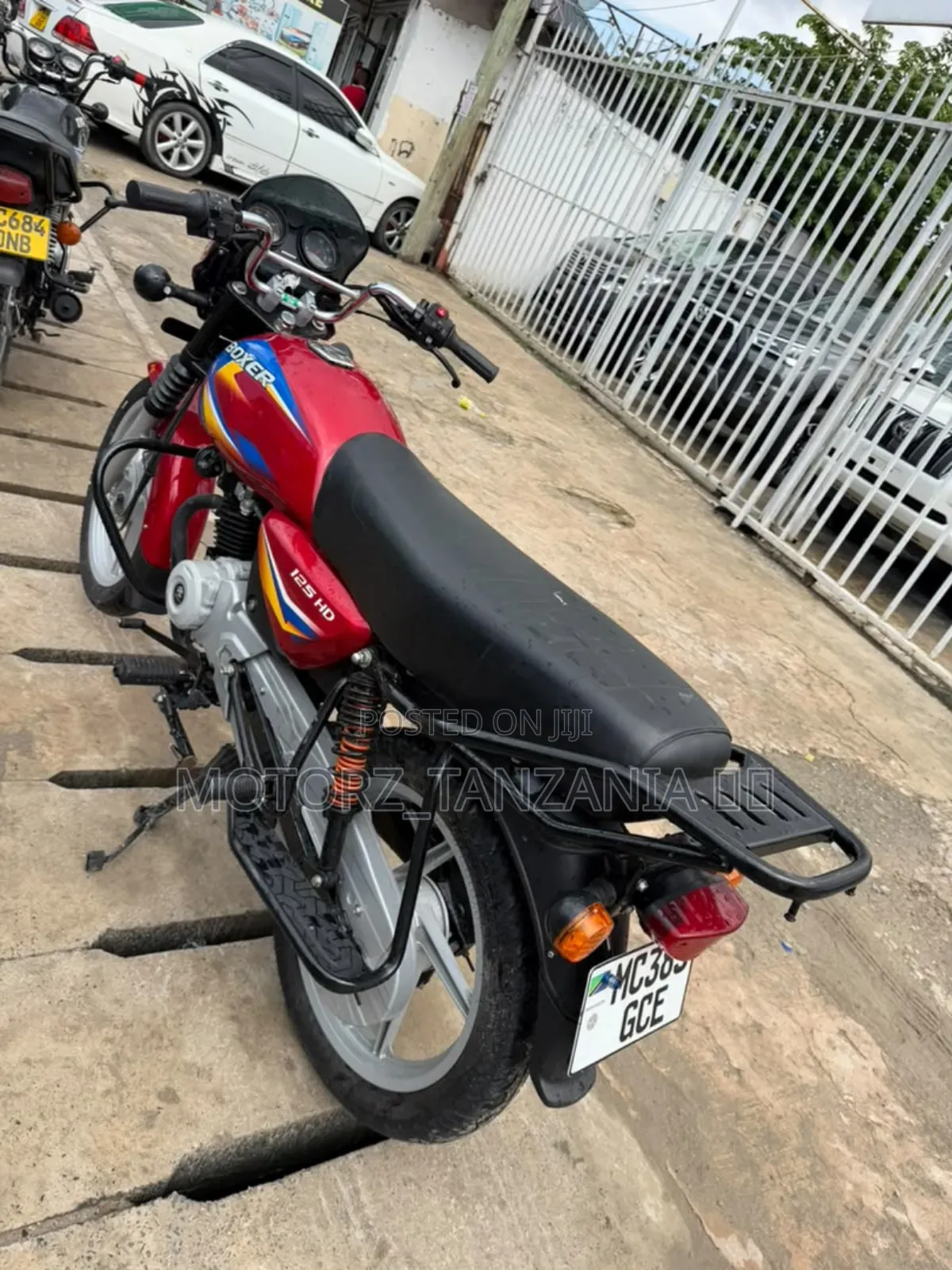 New Bajaj Boxer 125 2026 Red