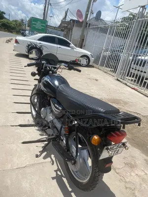 Bajaj Boxer 125 2025 Black
