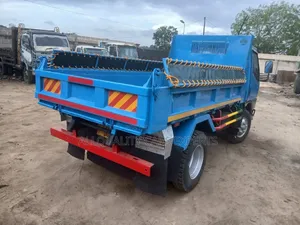 Canter Tipper