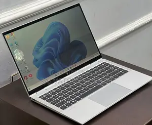 New Laptop HP EliteBook 1040 G8 16GB Intel Core i7 SSD 512GB