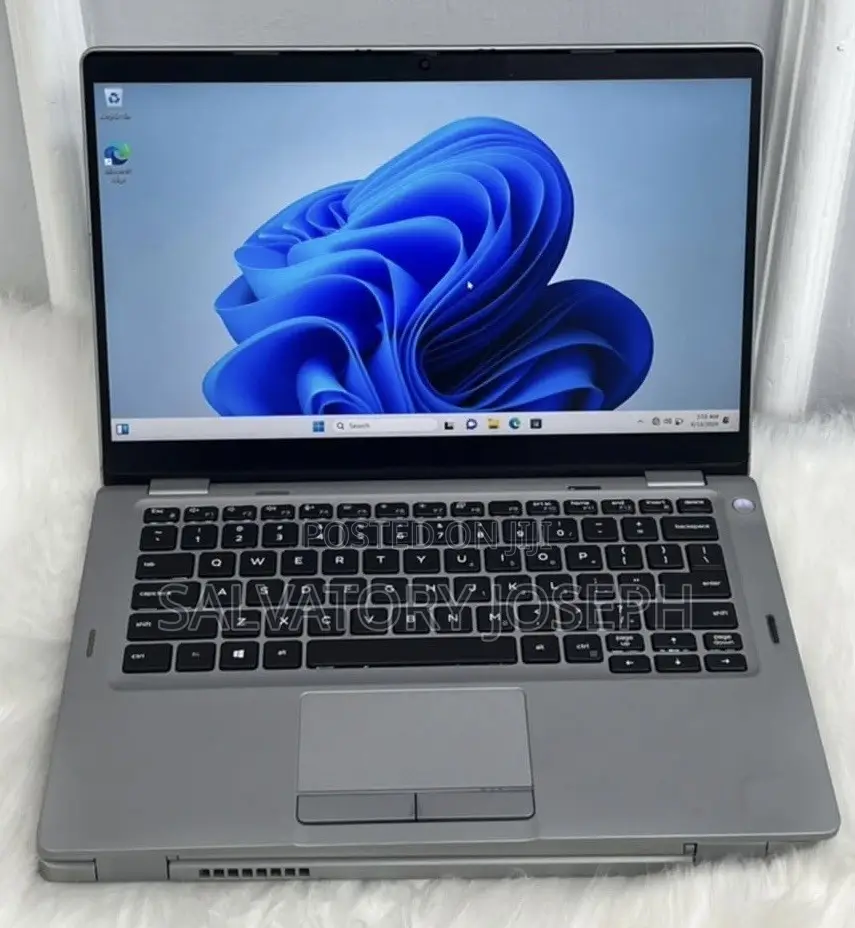 Laptop Dell Latitude 5310 2-in-1 8GB Intel Core i5 SSD 256GB