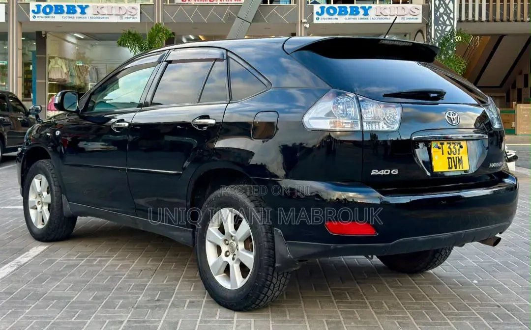 Toyota Harrier 2005 Black