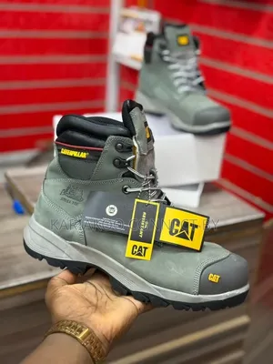 Caterpillar (CAT) Men's Leather Work & Safety Boots