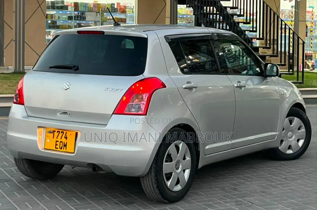 Suzuki Swift 2009 Silver