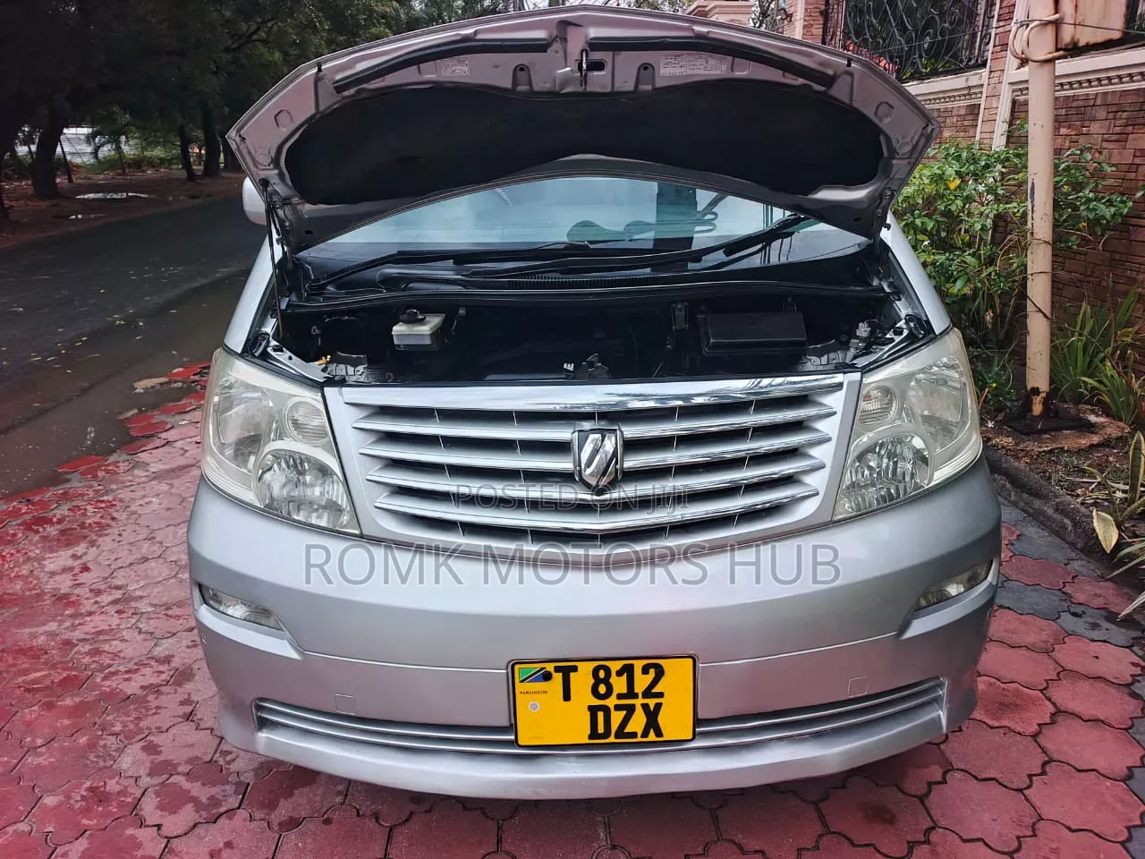 Toyota Alphard 2007 Silver