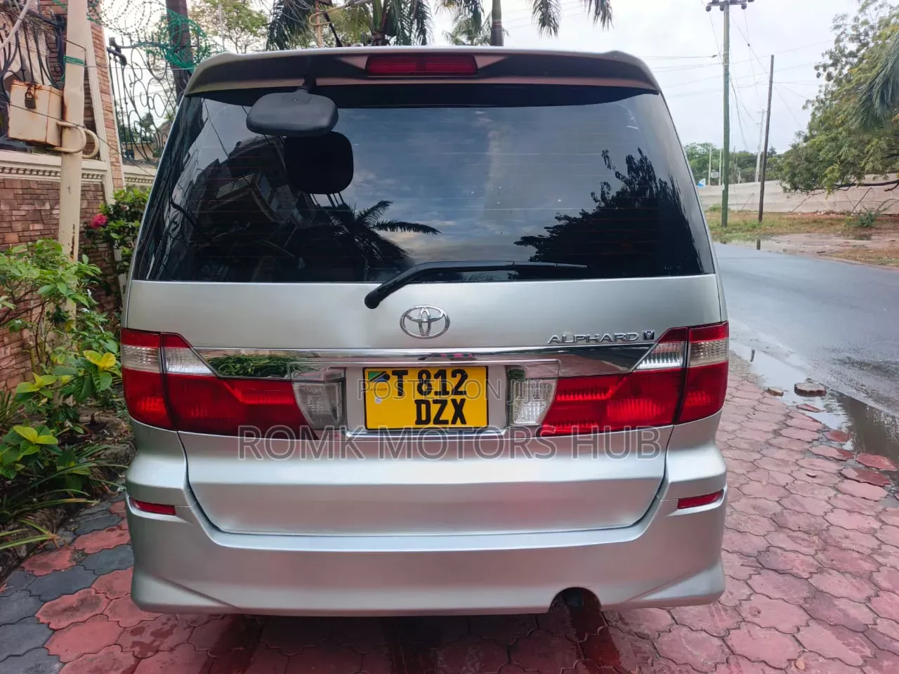 Toyota Alphard 2007 Silver