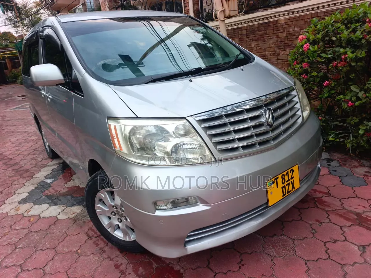 Toyota Alphard 2007 Silver