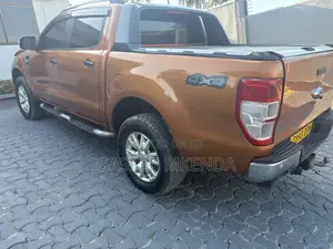 Ford Ranger Wildtrak 2015 Orange