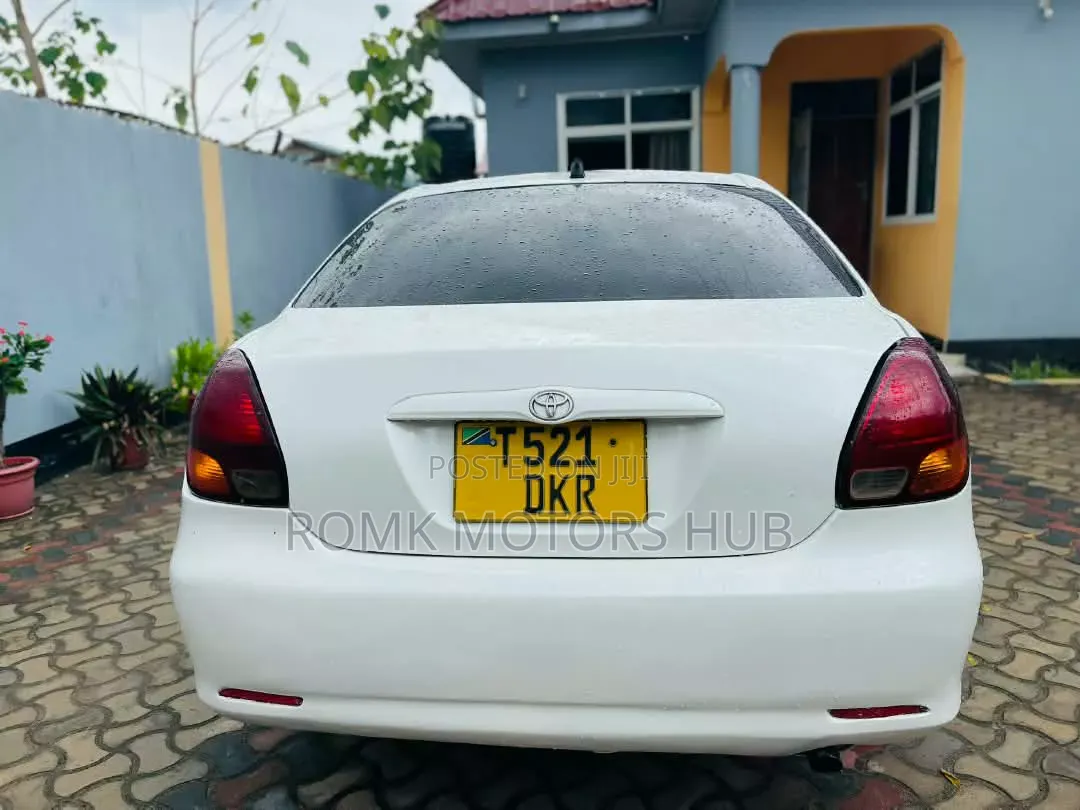 Toyota Verossa 2004 White