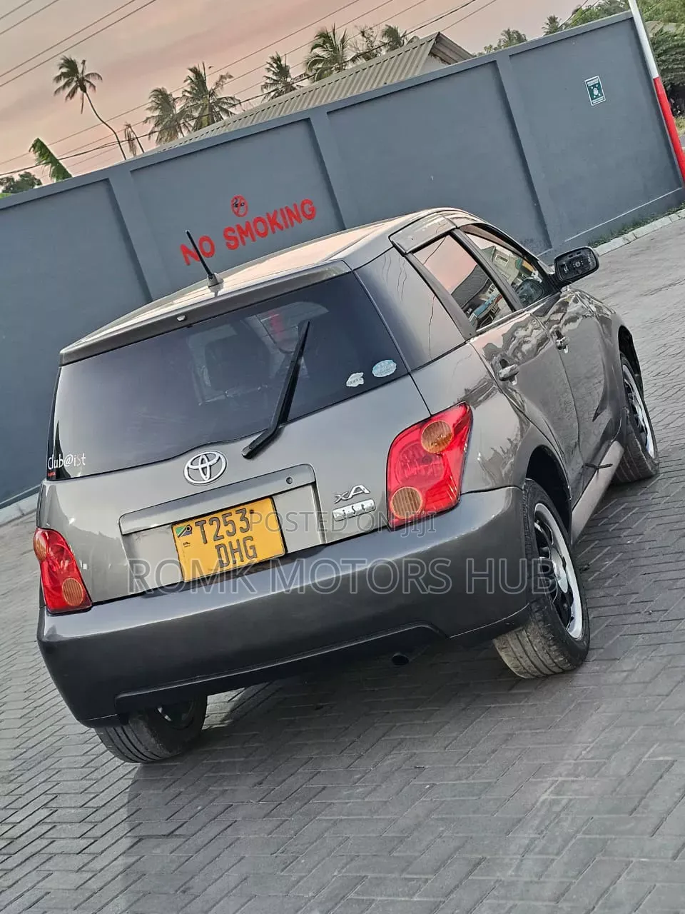 Toyota IST 2006 Gray