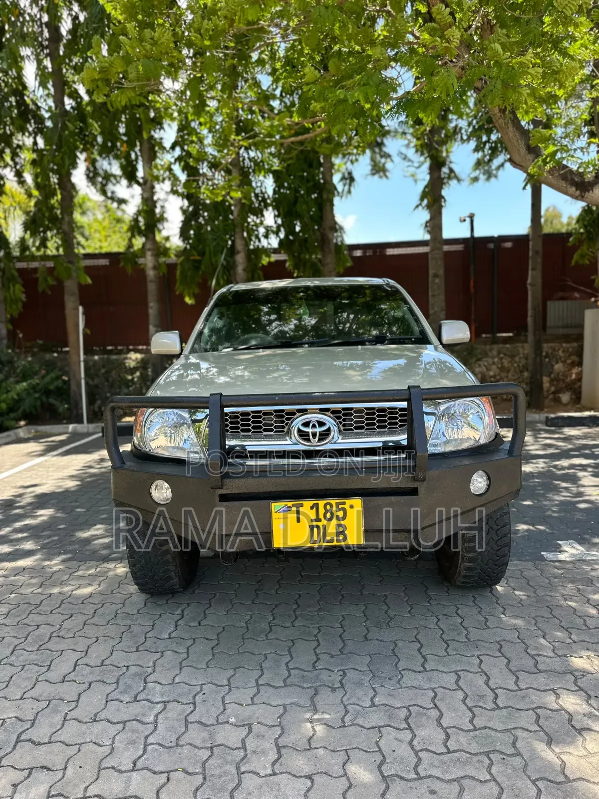 Toyota Hilux 2008 Gold