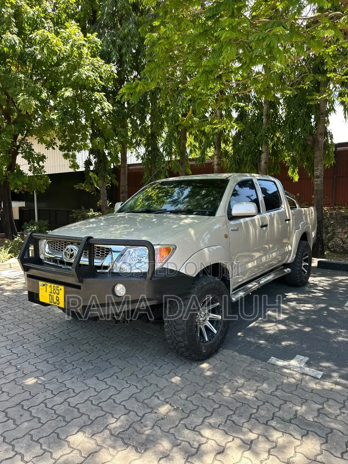 Toyota Hilux 2008 Gold