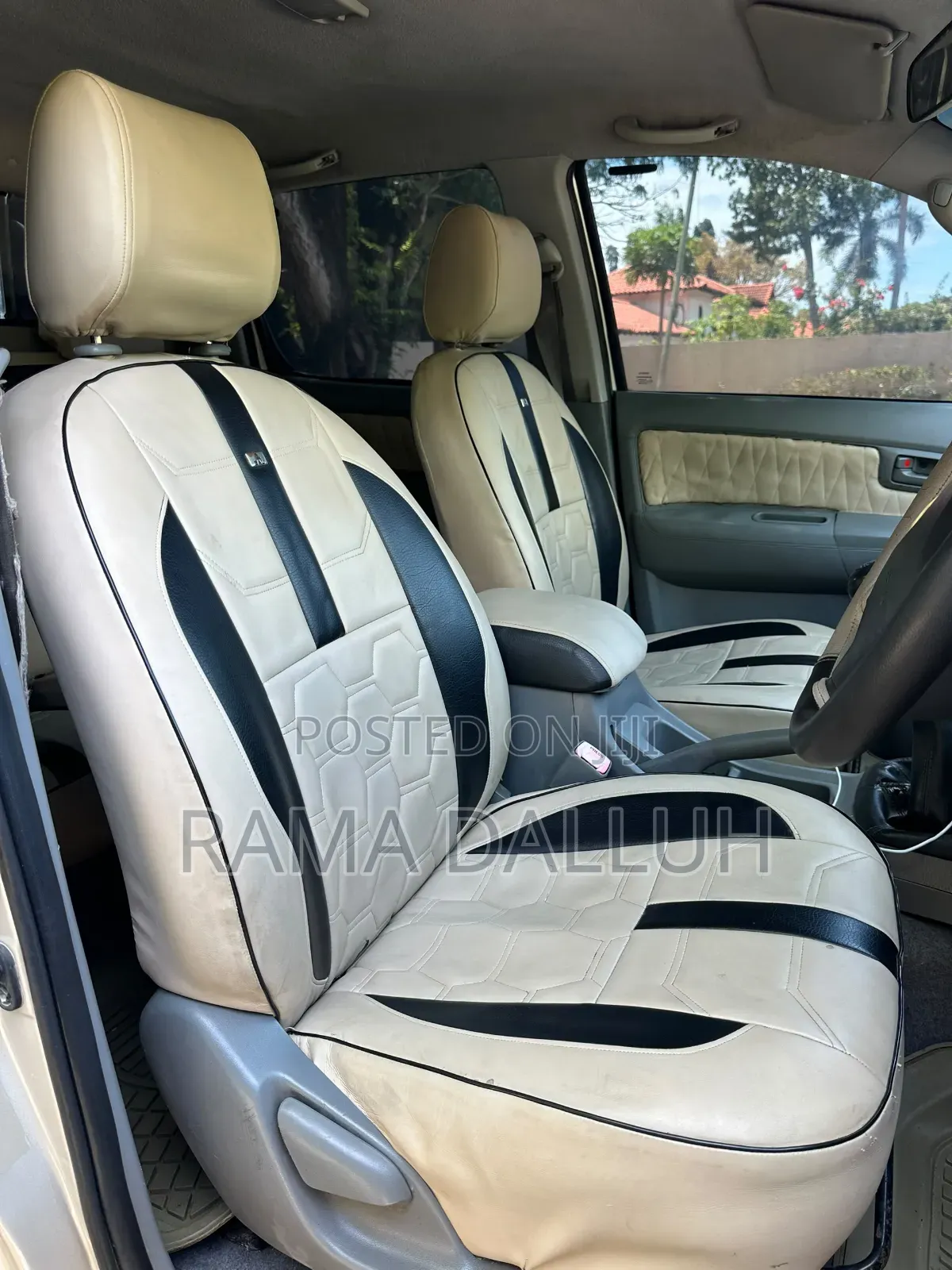 Toyota Hilux 2008 Gold