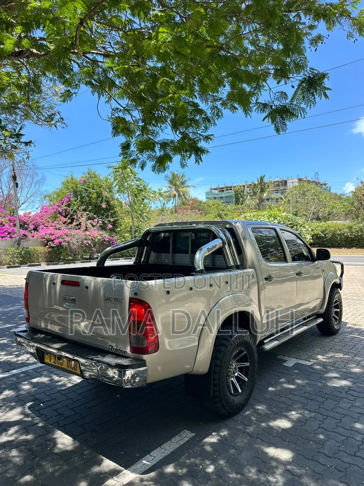 Toyota Hilux 2008 Gold