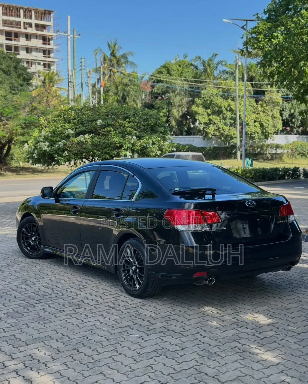 Subaru Legacy 2011 Black