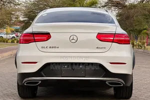 Mercedes-Benz AMG GT 2019 White