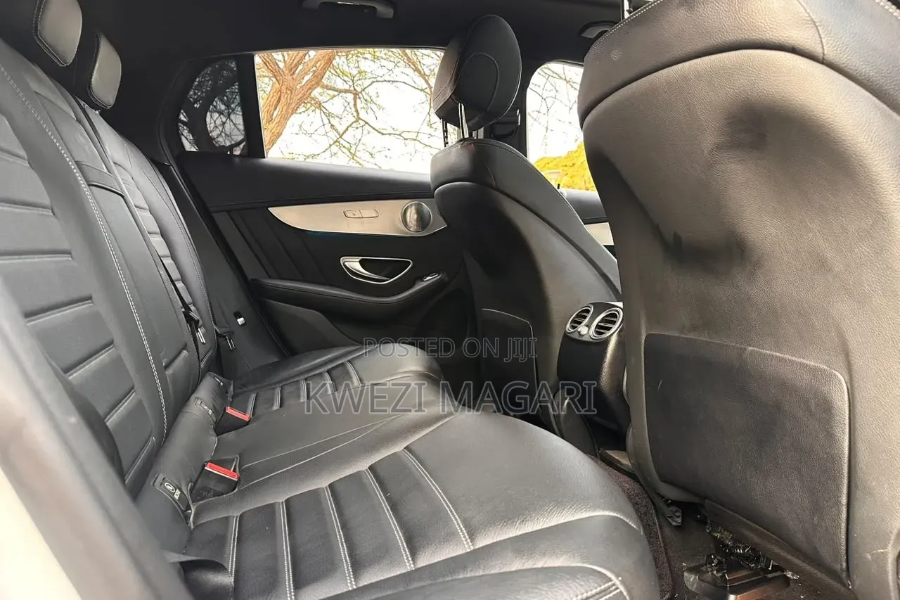Mercedes-Benz AMG GT 2019 White