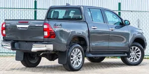 New Toyota Hilux 2025 Gray