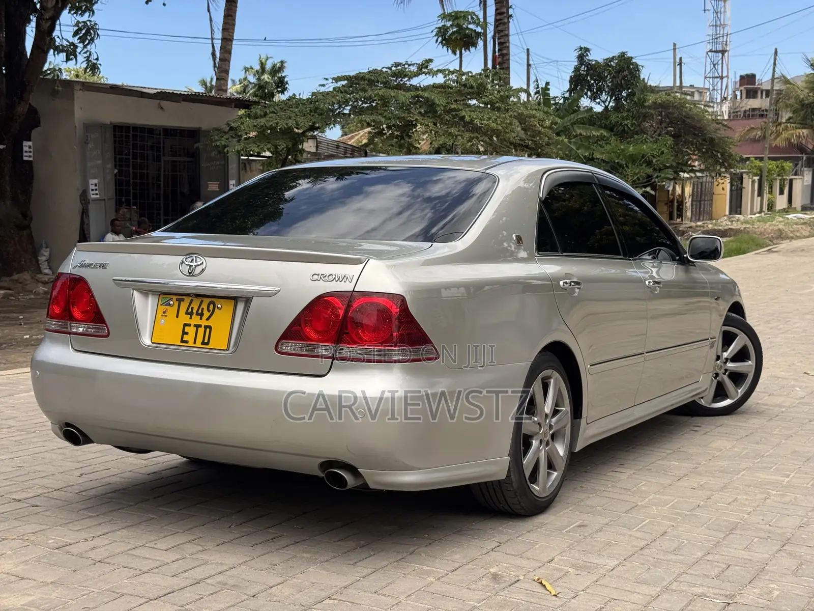 Toyota Crown 2004 Silver