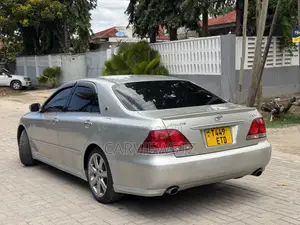 Toyota Crown 2004 Silver
