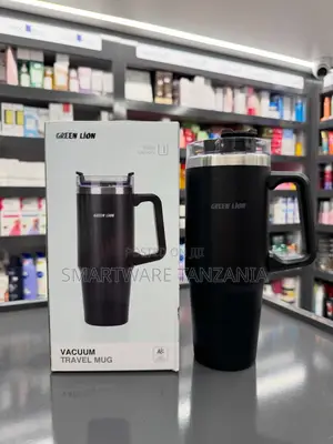 Green Lion Vacuum Travel Mug, 900ml Capacity, Durable Plastic, Black