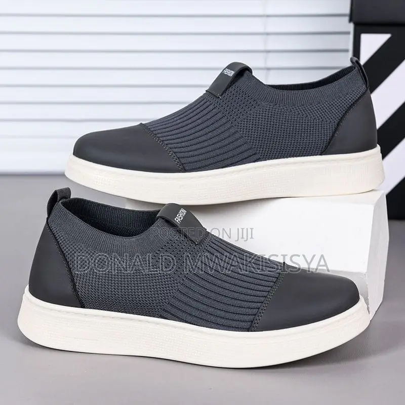 *Fashion Sock Sneakers - Slip On*