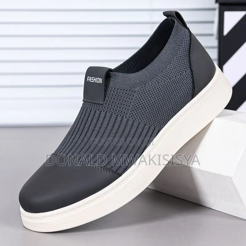 *Fashion Sock Sneakers - Slip On*