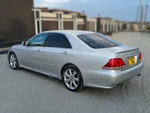 Toyota Crown 2004 Silver