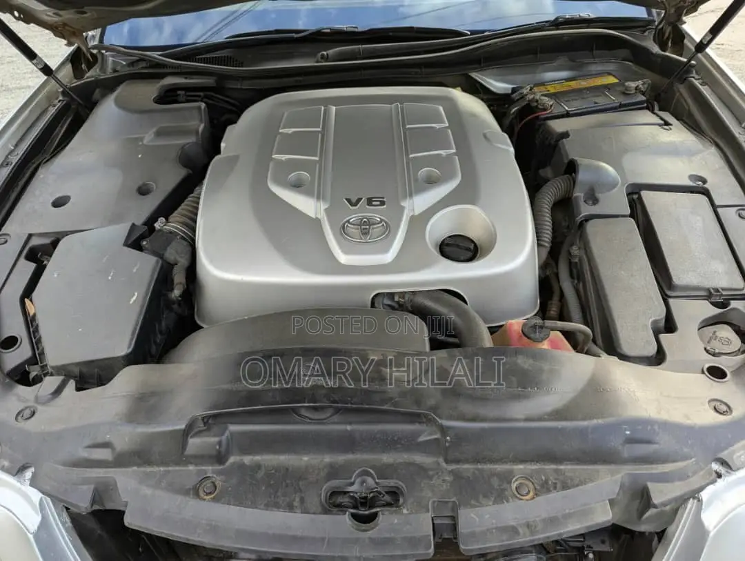 Toyota Crown 2004 Silver
