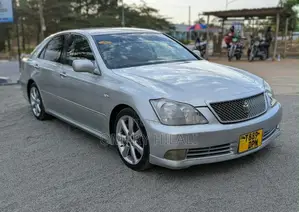 Toyota Crown 2004 Silver